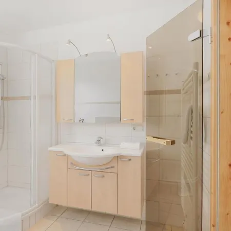 2 Bedroom Gorgeous In